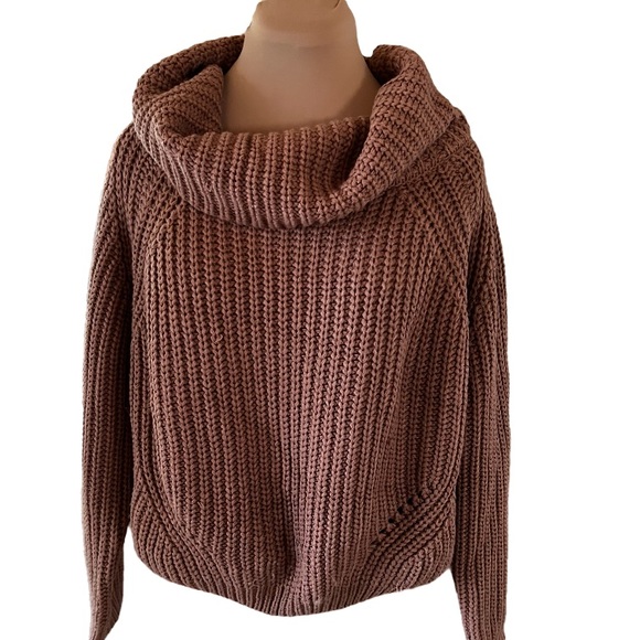 Moon & Maddison cowl neck beautiful long sleeve knitted sweater size medium - Picture 4 of 6